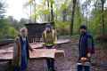 Totems|Julie Lespages, Yann Chevelle et Slimane Dazi&nbsp;dans la forêt à Fumay, Ardennes&nbsp;